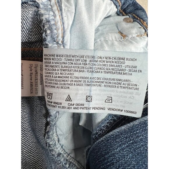 Gloria Vanderbilt Amanda Petite Tapered Leg Size 14 Short Slimming Classic Jeans - Picture 7 of 13